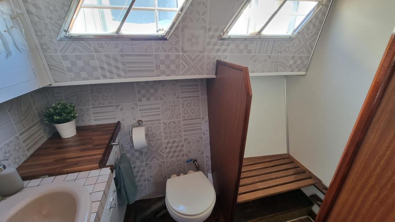 Charming Boat House In Barcelona With Big Terrace And Solarium Hotel Sant Adria de Besos Luaran gambar